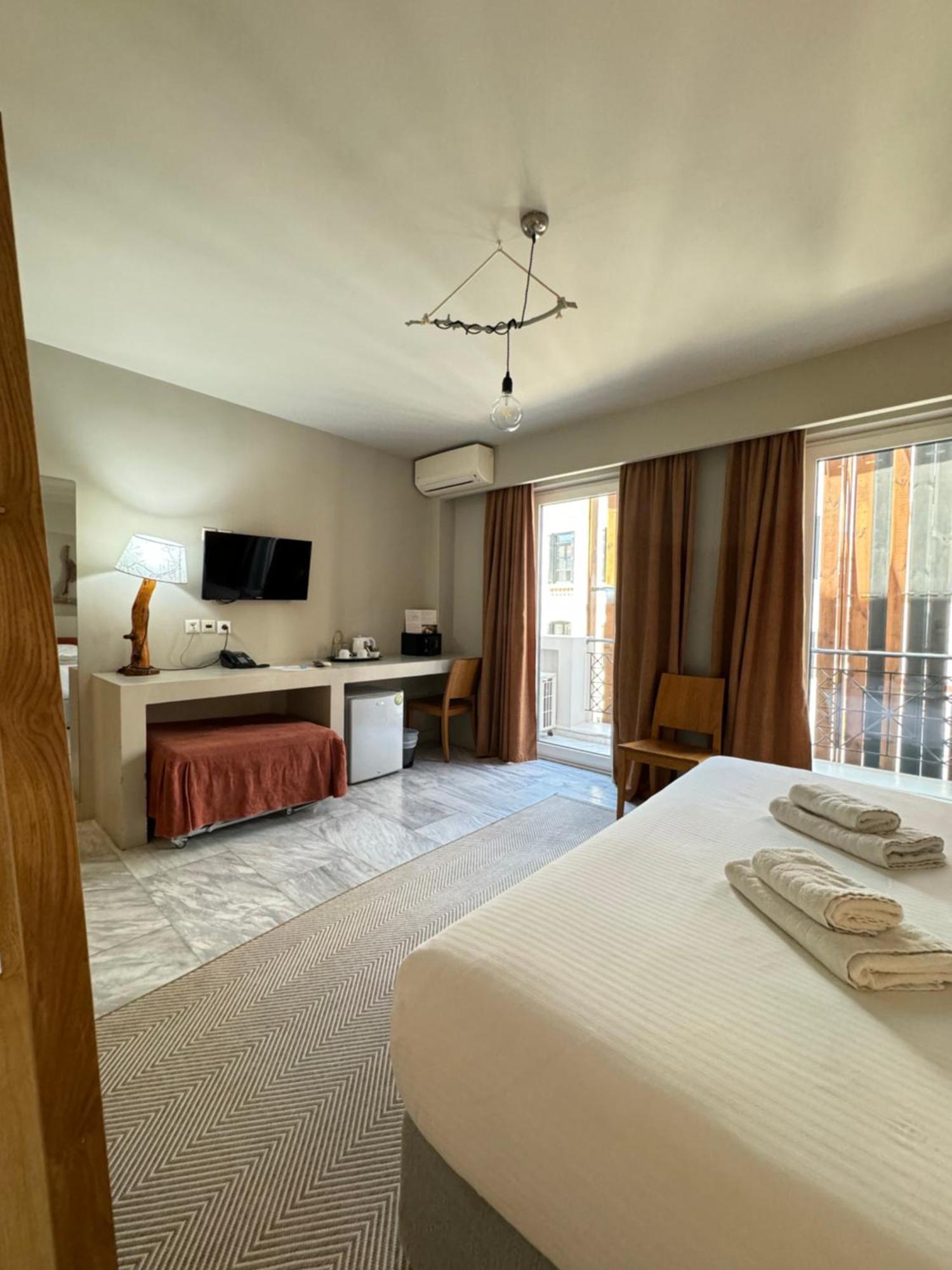 Lotus Center Apartment Athena Bagian luar foto